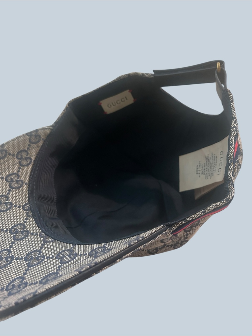 Gucci Beige Monogram Cap with Navy GG and Red Accent - Picture 5 of 6